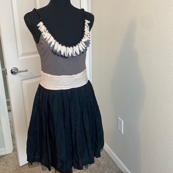 ANTHROPOLOGY DRESS⭐️⭐️ - Picture 1 of 15